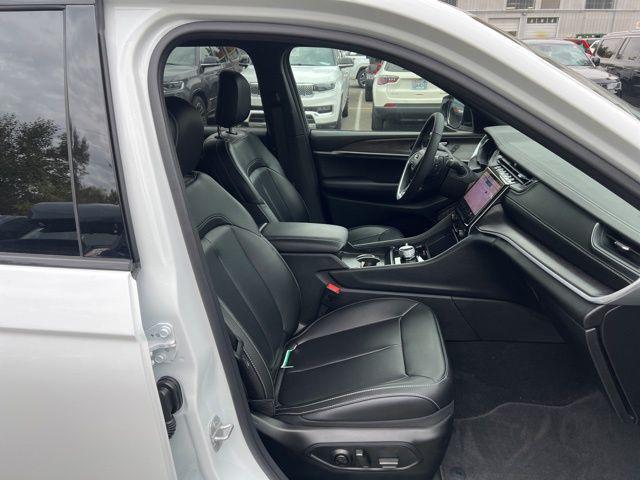 used 2025 Jeep Grand Cherokee L car, priced at $44,999