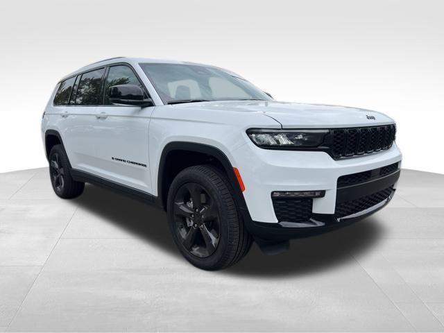 used 2025 Jeep Grand Cherokee L car, priced at $44,999