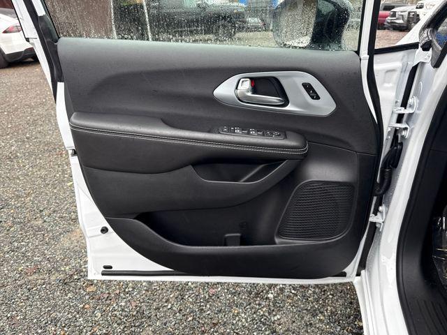 new 2026 Chrysler Pacifica car, priced at $46,499