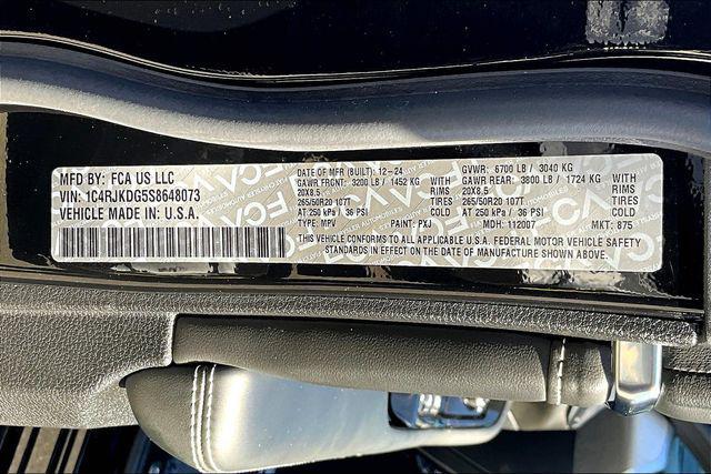 new 2025 Jeep Grand Cherokee L car, priced at $64,170