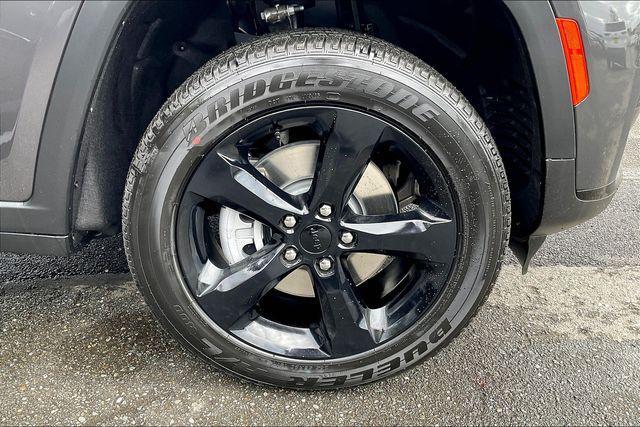 new 2025 Jeep Grand Cherokee L car, priced at $51,370