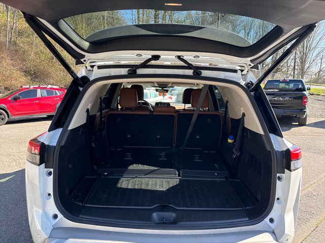 used 2025 Nissan Pathfinder car, priced at $45,500