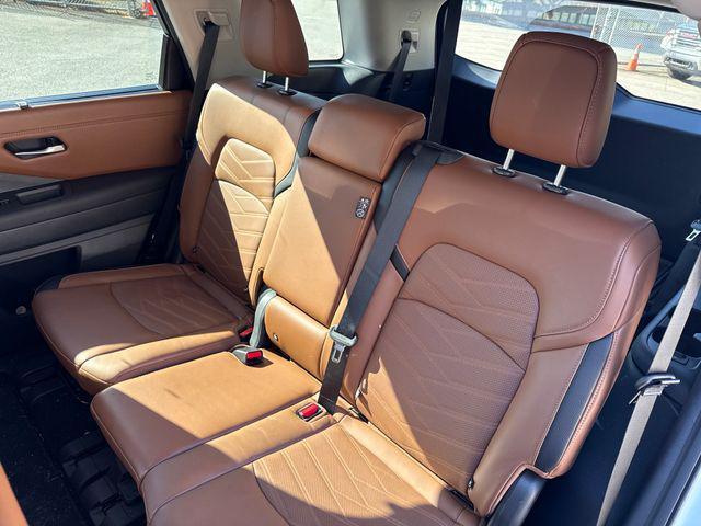 used 2025 Nissan Pathfinder car, priced at $45,500