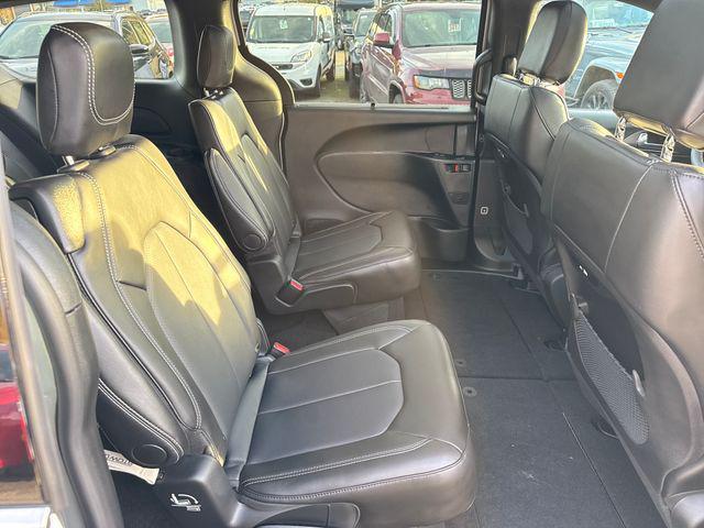 new 2026 Chrysler Pacifica car, priced at $44,487