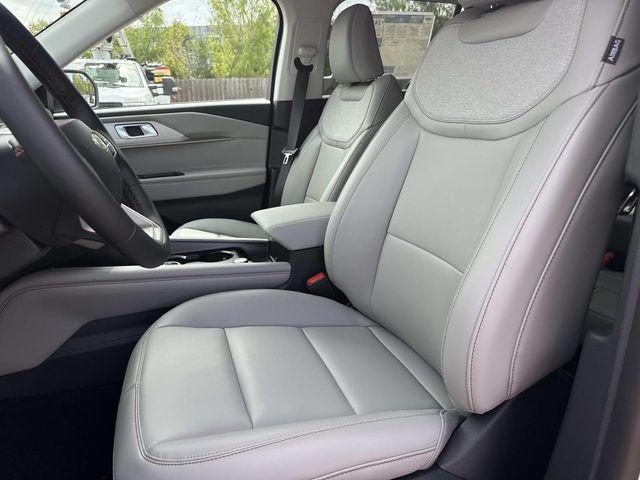 new 2026 Ford Explorer car, priced at $45,925