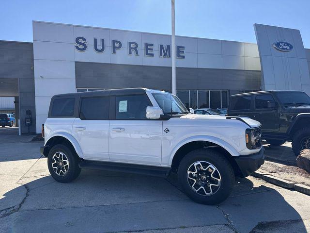 new 2025 Ford Bronco car, priced at $52,995