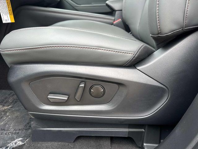 new 2025 Ford Explorer car, priced at $43,780