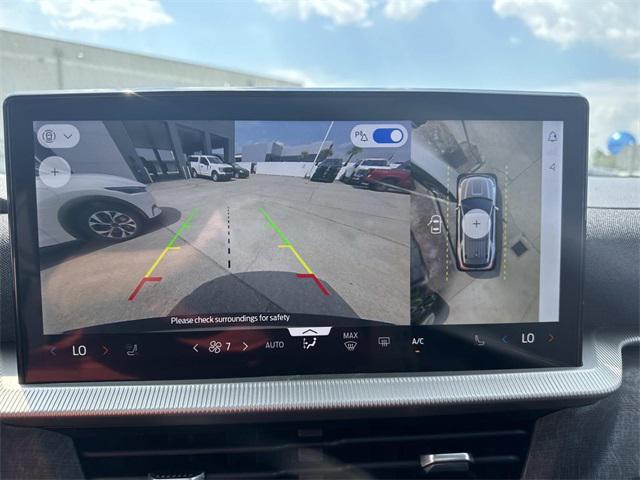 new 2025 Ford Explorer car, priced at $52,495