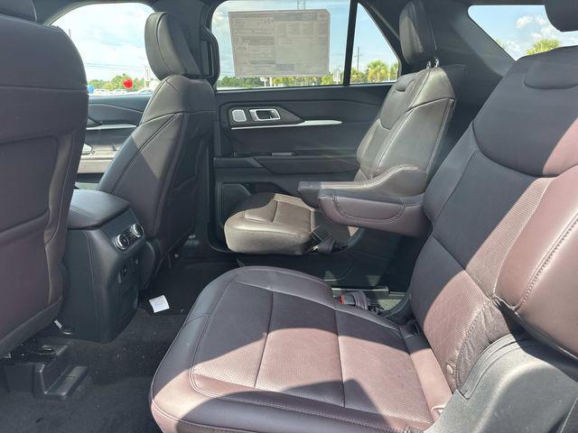 new 2025 Ford Explorer car, priced at $52,495