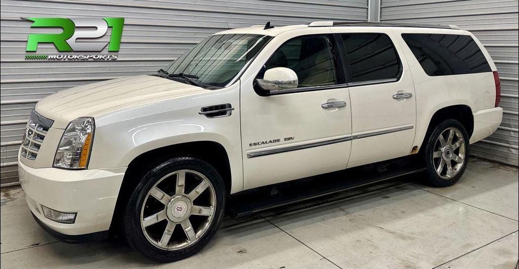 used 2011 Cadillac Escalade ESV car, priced at $7,995