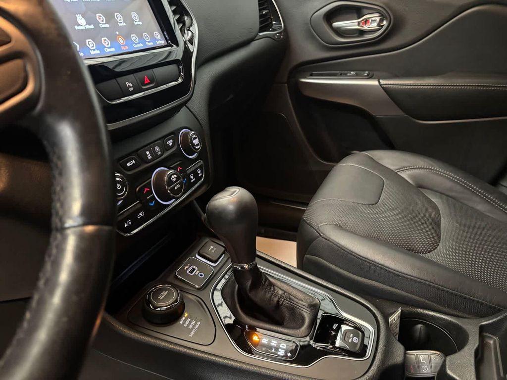 used 2019 Jeep Cherokee car, priced at $20,495
