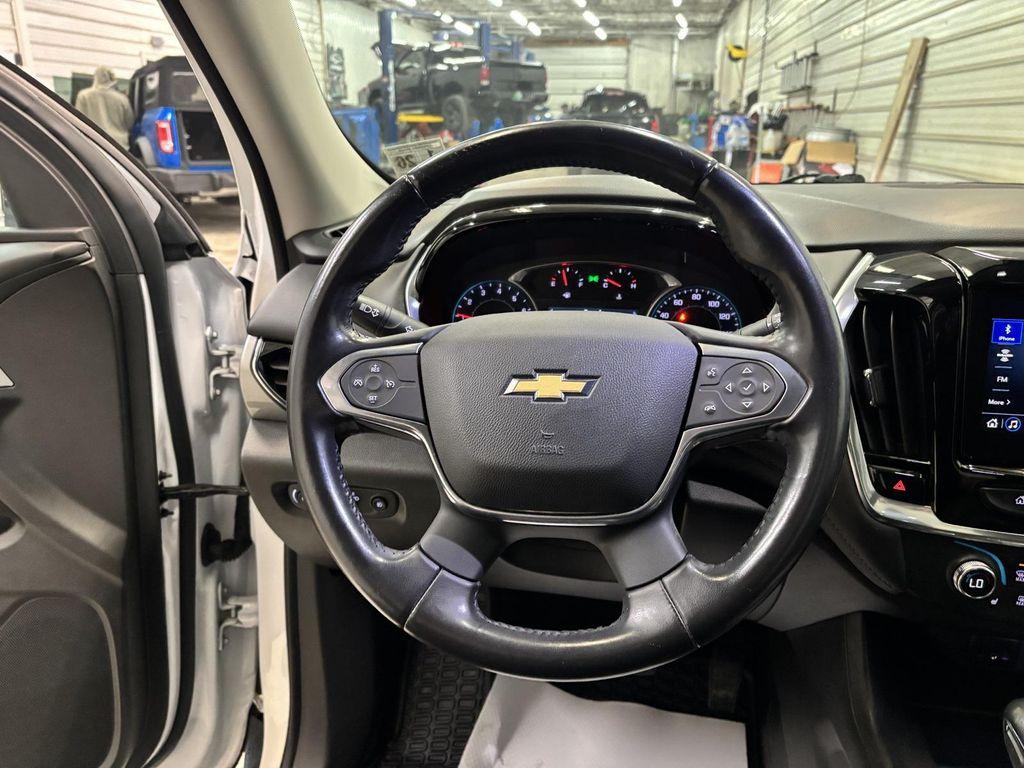 used 2021 Chevrolet Traverse car, priced at $20,995