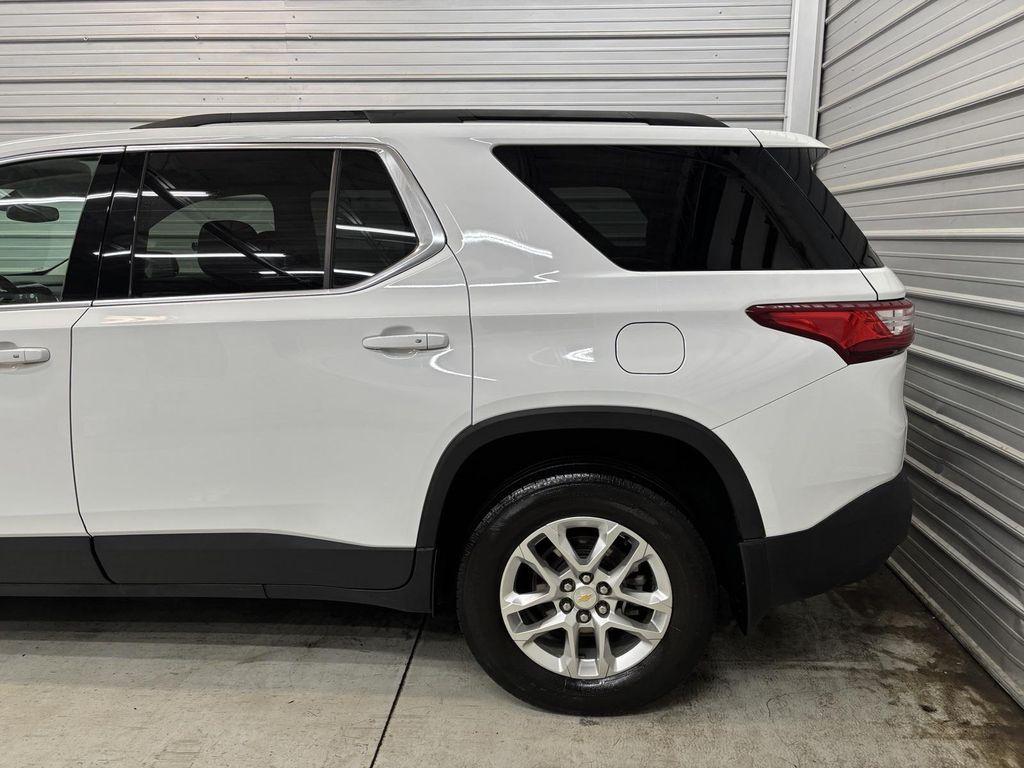 used 2021 Chevrolet Traverse car, priced at $20,995
