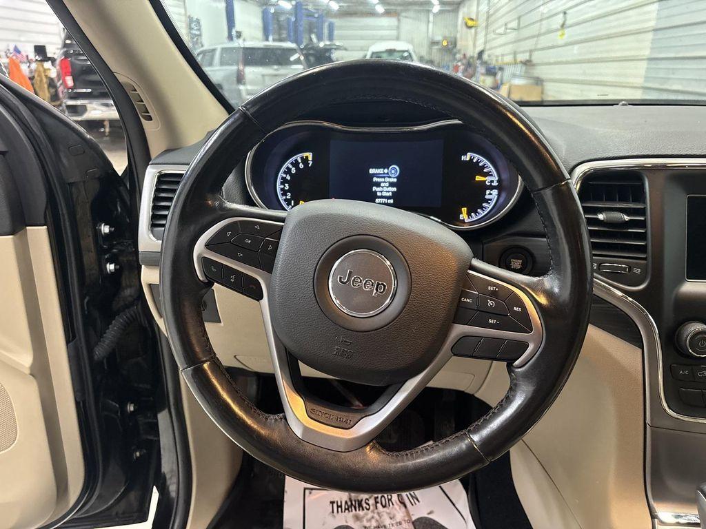 used 2020 Jeep Grand Cherokee car, priced at $17,795