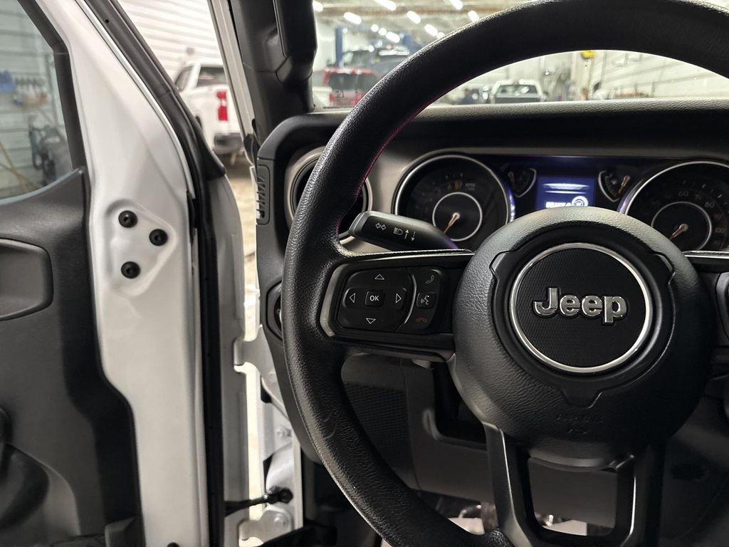 used 2018 Jeep Wrangler Unlimited car, priced at $17,995