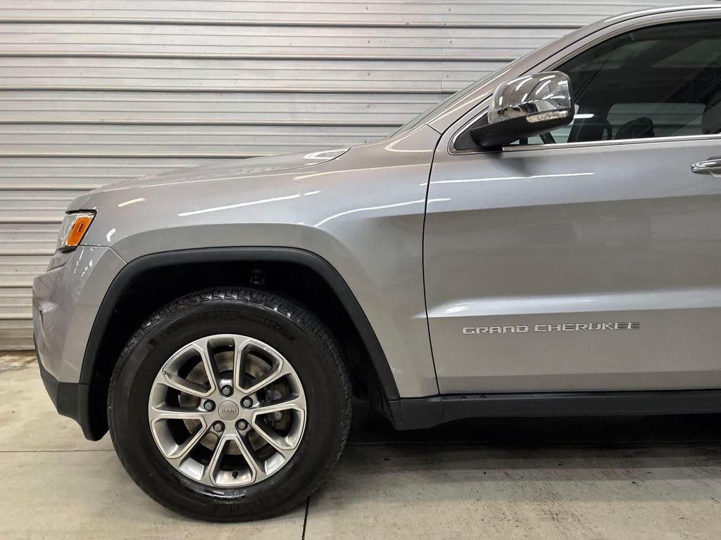 used 2016 Jeep Grand Cherokee car, priced at $9,995