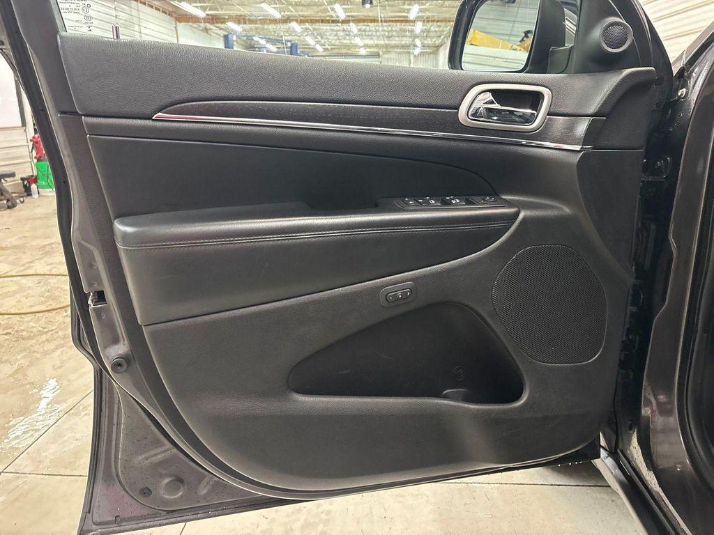 used 2018 Jeep Grand Cherokee car, priced at $17,225