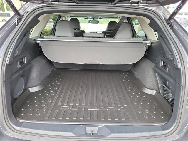 used 2024 Subaru Outback car, priced at $30,545