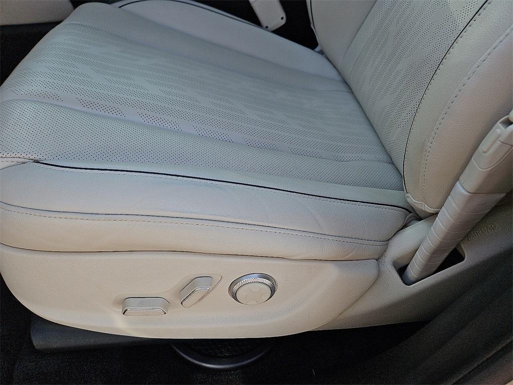 used 2021 Genesis GV80 car, priced at $32,288