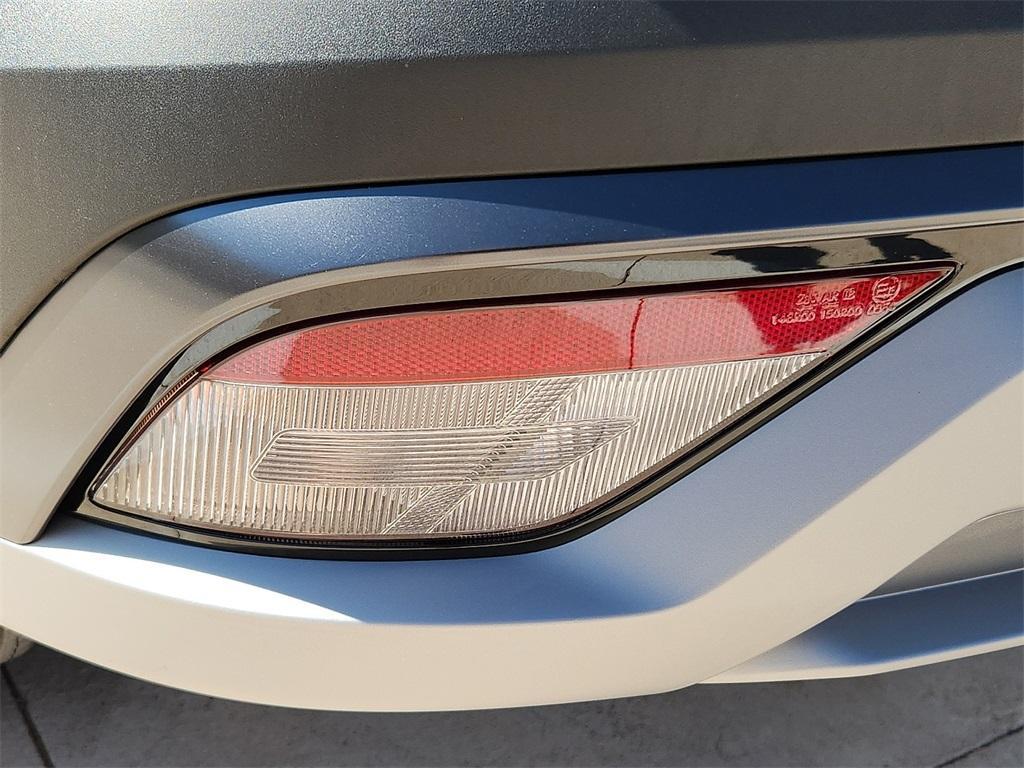 new 2025 Hyundai TUCSON Hybrid car, priced at $35,527