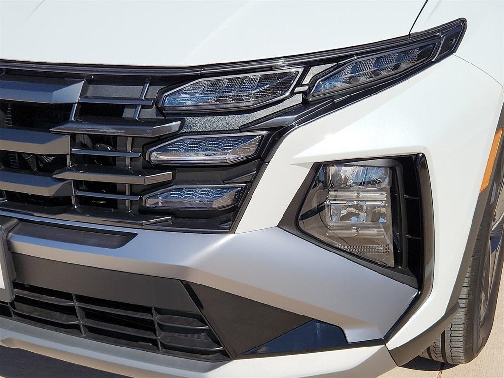 new 2025 Hyundai TUCSON Hybrid car, priced at $35,527