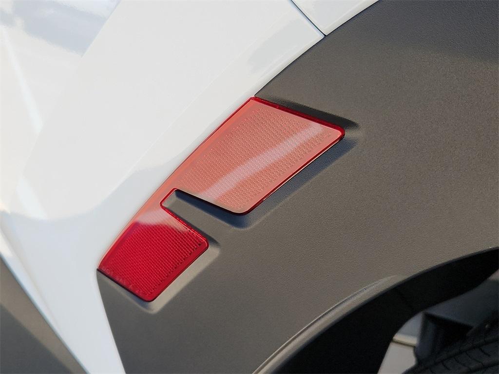 new 2025 Hyundai TUCSON Hybrid car, priced at $35,527