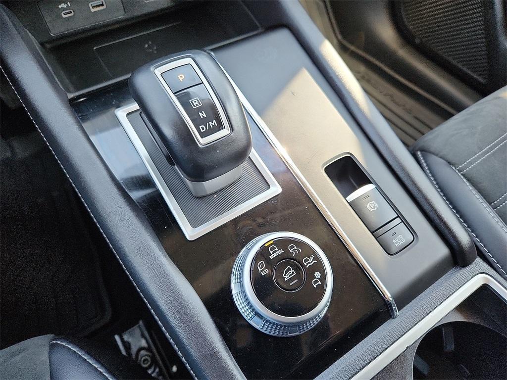 used 2024 Mitsubishi Outlander car, priced at $23,663