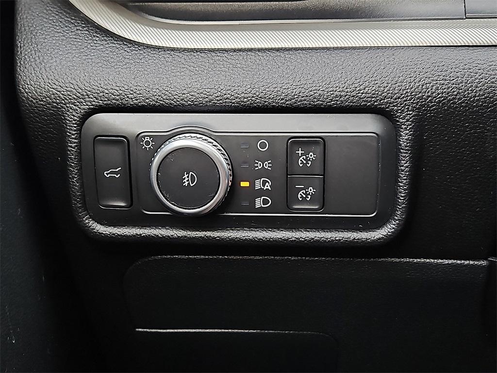 used 2021 Ford Explorer car, priced at $21,999