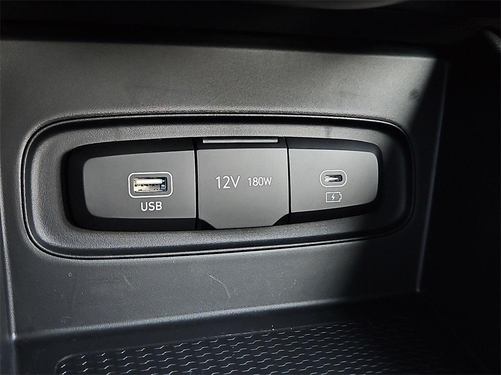 used 2025 Hyundai Venue car, priced at $20,999