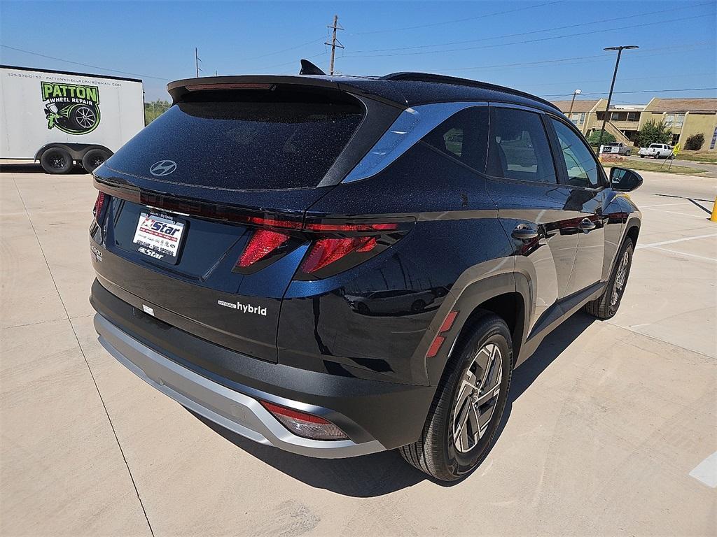 new 2025 Hyundai TUCSON Hybrid car, priced at $30,770