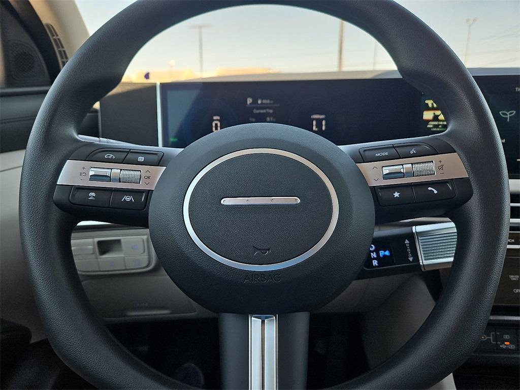 new 2025 Hyundai TUCSON Hybrid car, priced at $30,770