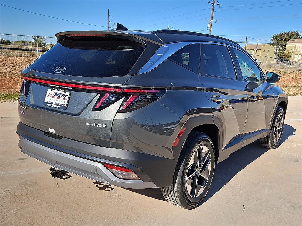 new 2026 Hyundai TUCSON Hybrid car, priced at $33,295