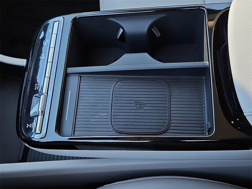 new 2026 Hyundai TUCSON Hybrid car, priced at $33,295