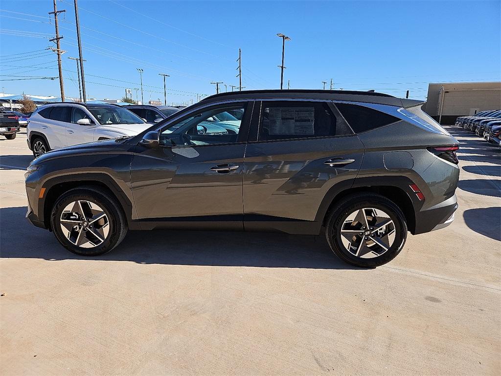 new 2026 Hyundai TUCSON Hybrid car, priced at $33,295