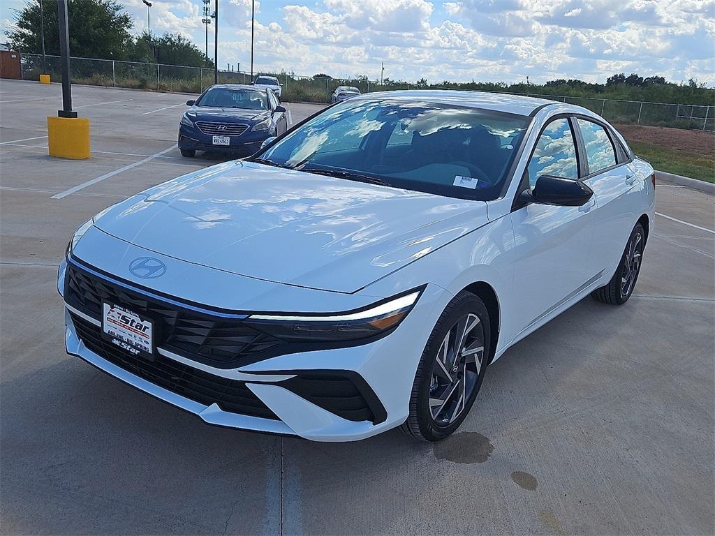 new 2025 Hyundai Elantra car, priced at $24,870