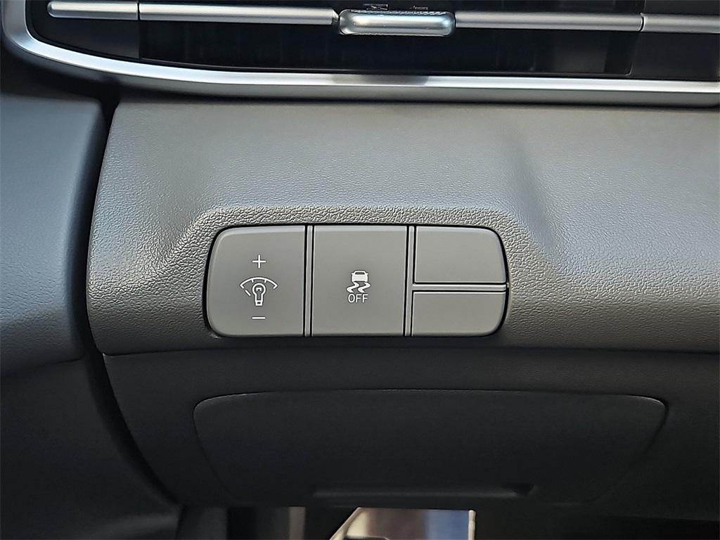 new 2025 Hyundai Elantra car, priced at $24,870