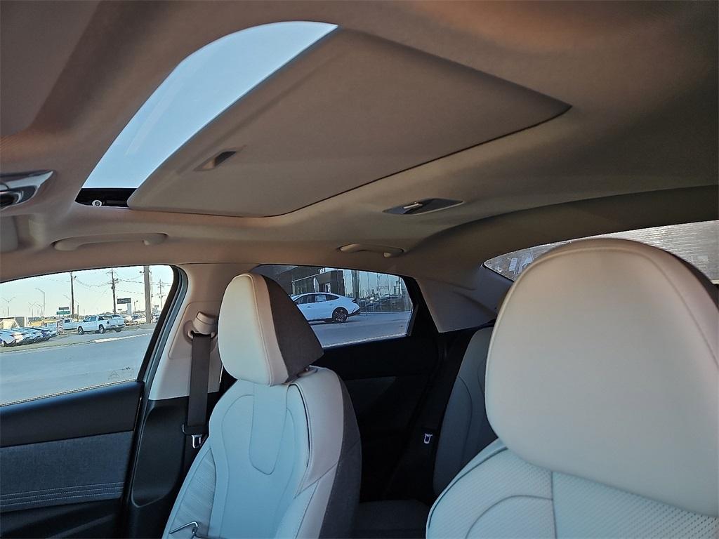 used 2023 Hyundai ELANTRA HEV car, priced at $22,888