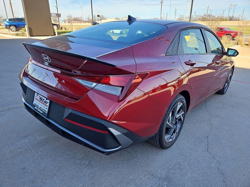 new 2025 Hyundai Elantra car, priced at $22,889