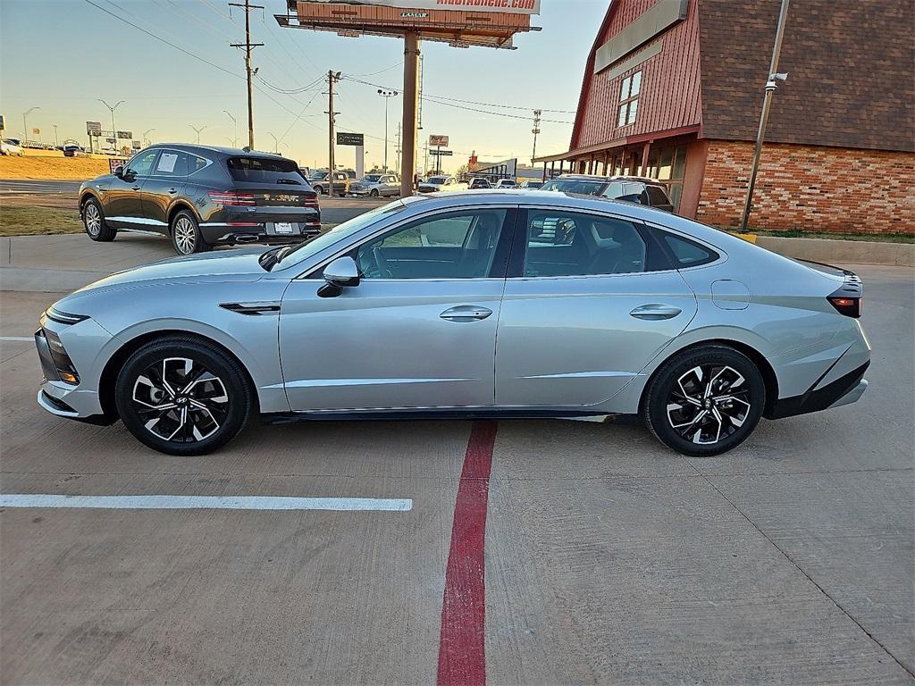 used 2024 Hyundai Sonata car, priced at $23,978