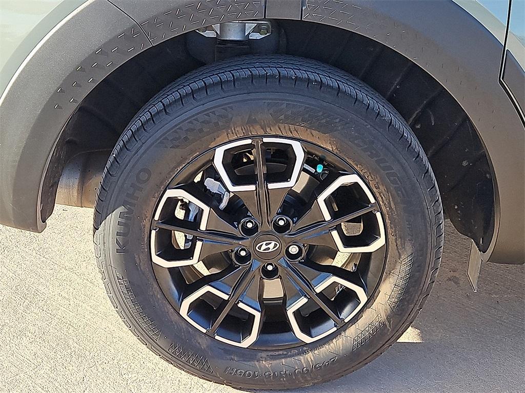 used 2024 Hyundai SANTA CRUZ car, priced at $27,962