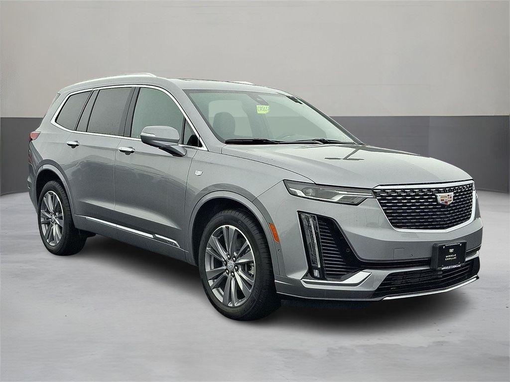 new 2025 Cadillac XT6 car, priced at $60,290