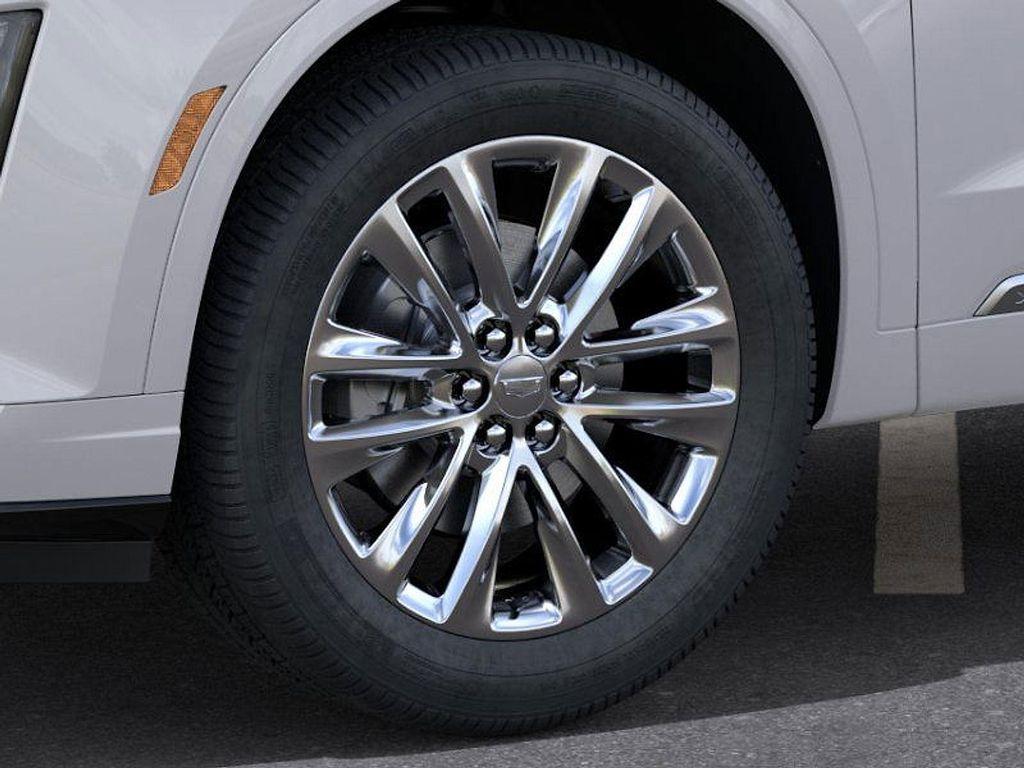 new 2025 Cadillac XT6 car, priced at $60,255