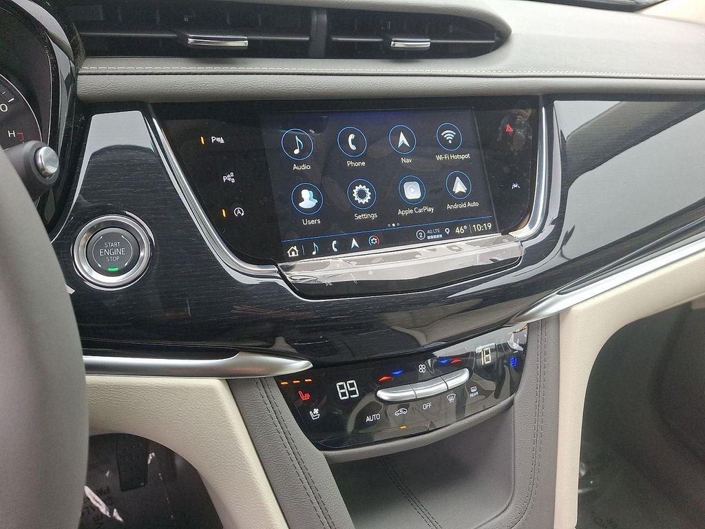 new 2025 Cadillac XT6 car, priced at $67,315