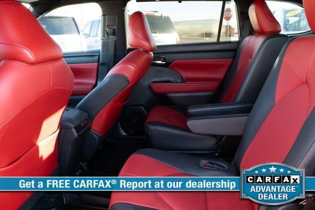 used 2021 Toyota Highlander car, priced at $34,995