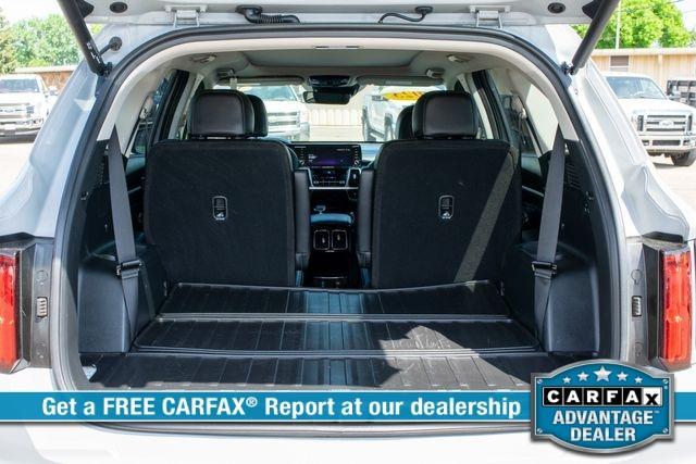 used 2023 Kia Sorento car, priced at $36,555