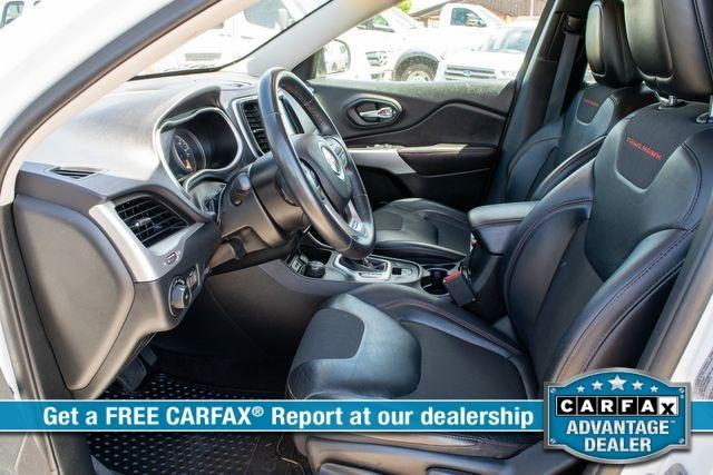 used 2017 Jeep Cherokee car, priced at $18,995