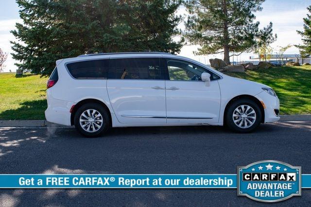 used 2018 Chrysler Pacifica car, priced at $14,995