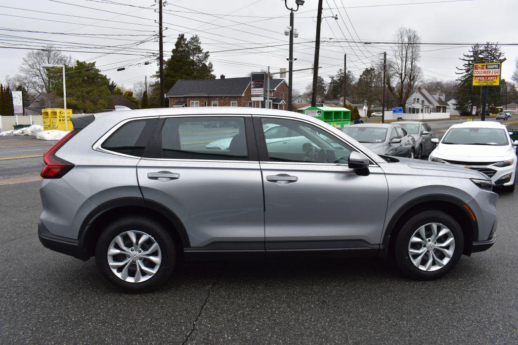 used 2024 Honda CR-V car, priced at $25,995