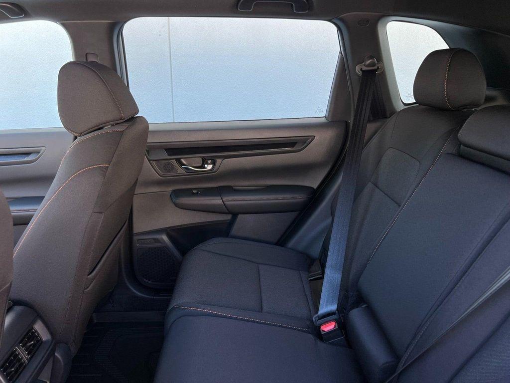 new 2026 Honda CR-V Hybrid car, priced at $39,105