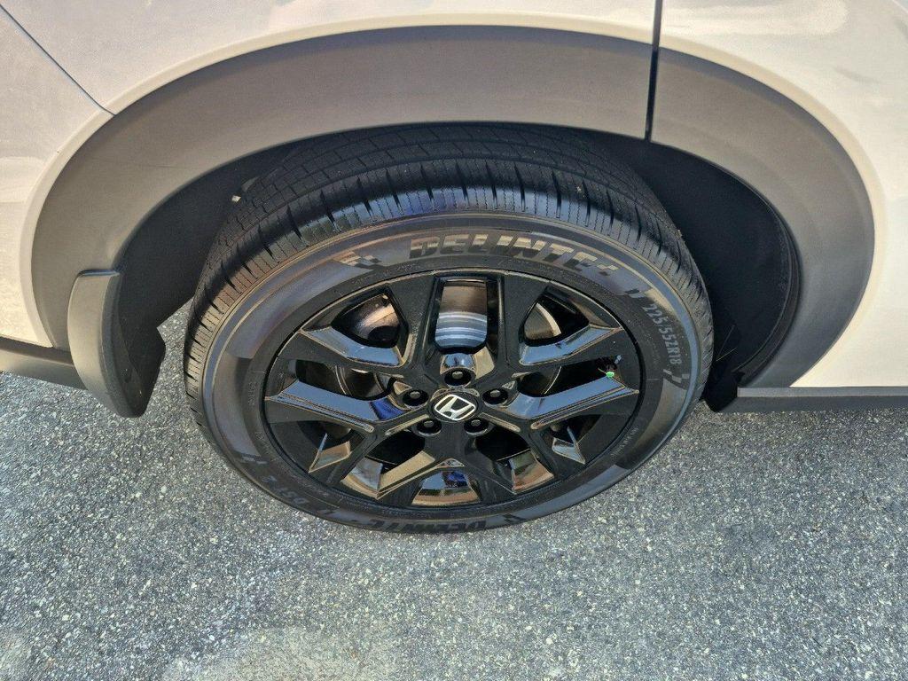 used 2024 Honda HR-V car, priced at $26,999